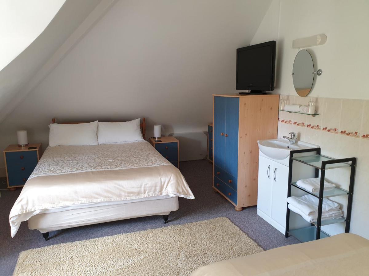 The Wycliffe Bed and Breakfast Φόλκστοουν Εξωτερικό φωτογραφία