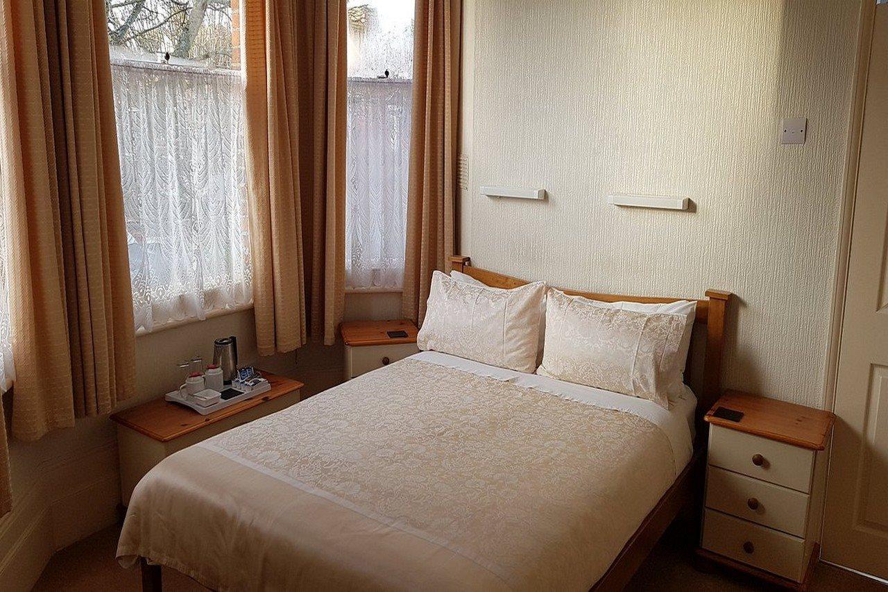 The Wycliffe Bed and Breakfast Φόλκστοουν Εξωτερικό φωτογραφία