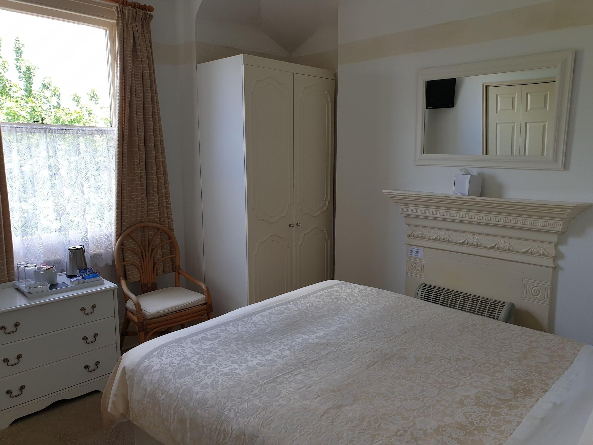The Wycliffe Bed and Breakfast Φόλκστοουν Εξωτερικό φωτογραφία