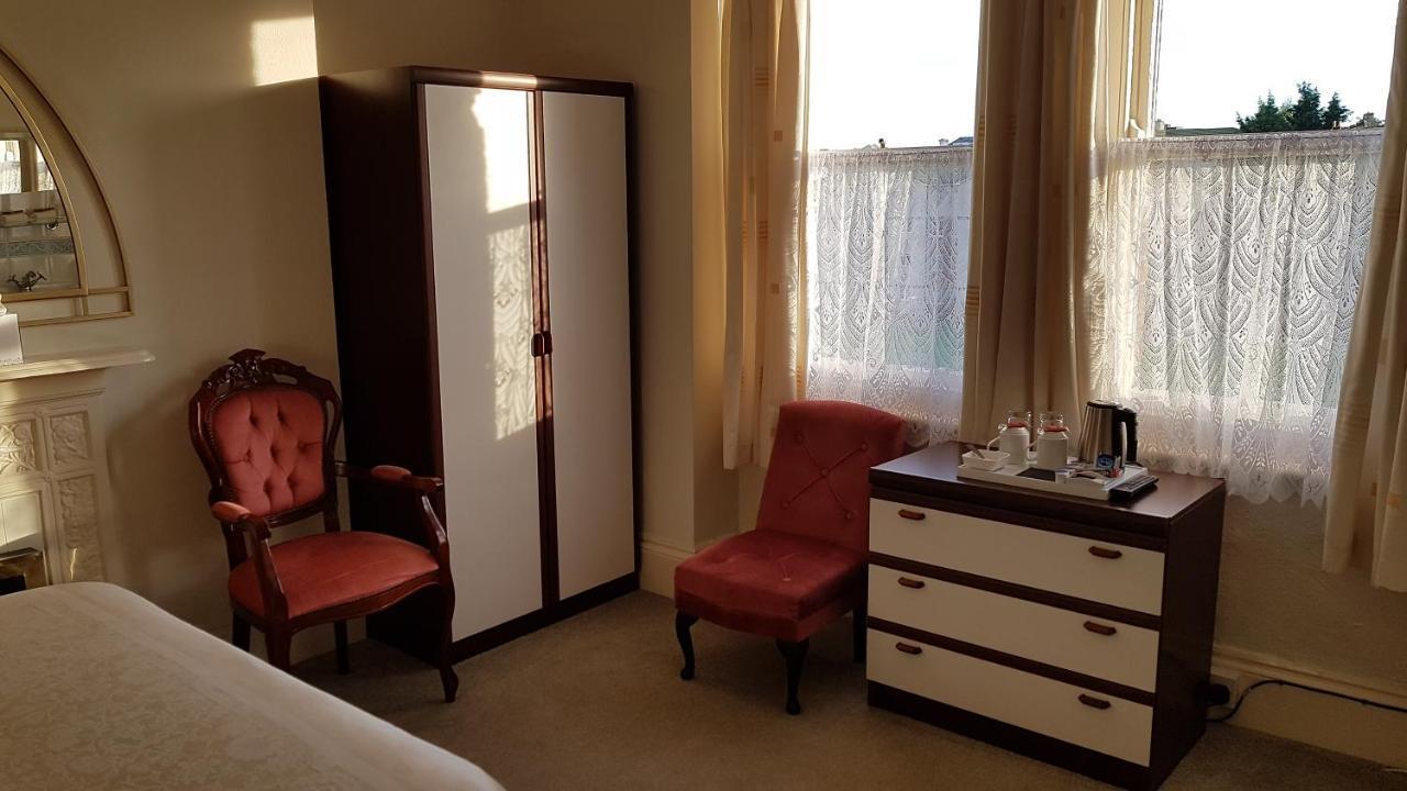 The Wycliffe Bed and Breakfast Φόλκστοουν Εξωτερικό φωτογραφία